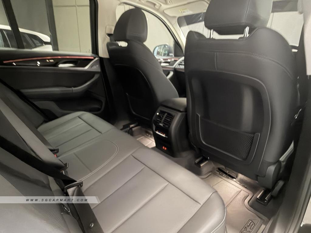 BMW X3 Mild Hybrid xDrive20i