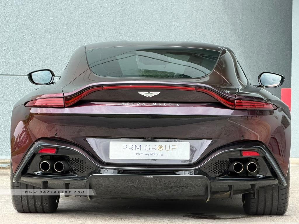 Aston Martin Vantage 2019 photo 4