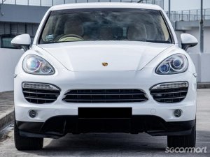 Porsche Cayenne Hybrid S 3.0A (COE till 06/2031)