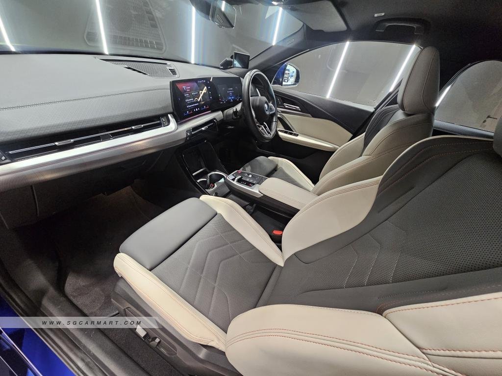 BMW iX2 Electric eDrive20 M-Sport