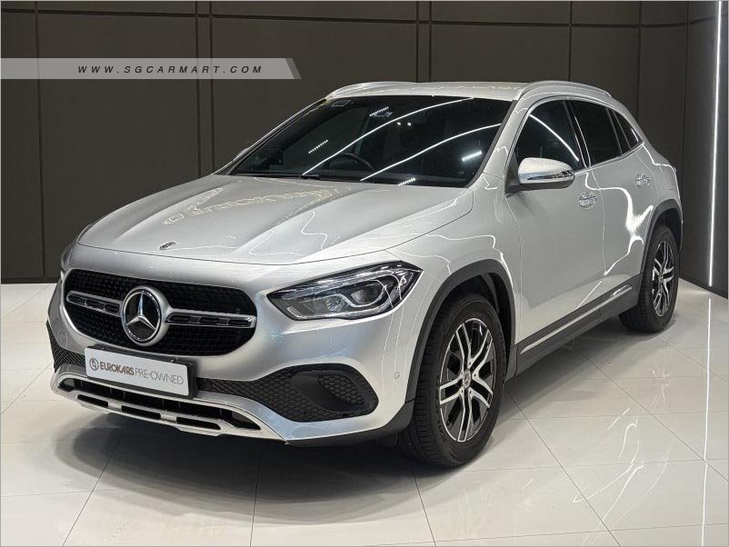 Mercedes-Benz GLA-Class GLA180 Progressive