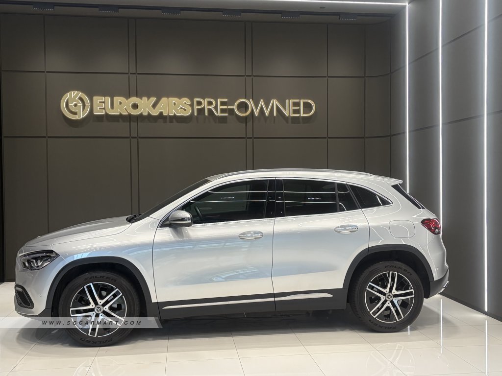 Mercedes-Benz GLA-Class GLA180 Progressive