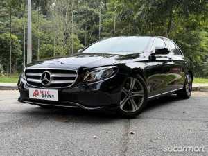 Mercedes-Benz E-Class E200 Avantgarde-thumbnail