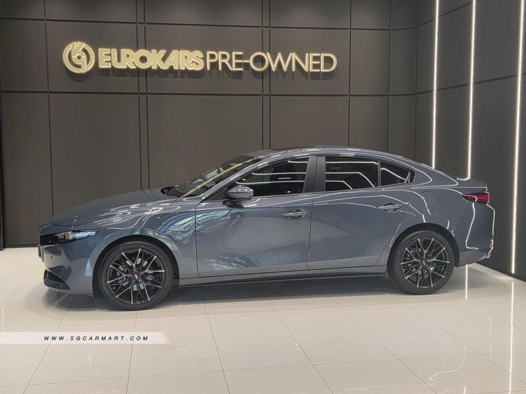 Mazda 3 Mild Hybrid 1.5A Elegance Sunroof