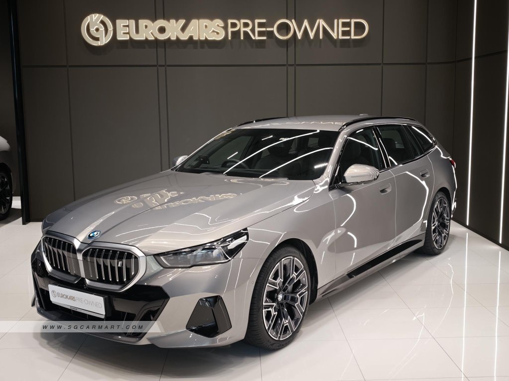 BMW i5 Touring Electric eDrive40 M-Sport