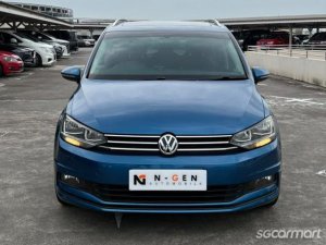 Volkswagen Touran 1.4A TSI Comfortline Panoramic Roof-thumbnail