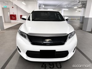 Toyota Harrier 2.0A Premium Panoramic Roof-thumbnail