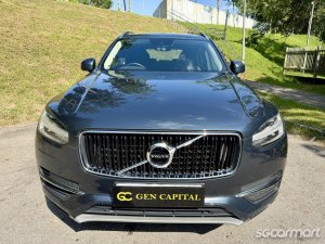 Volvo XC90 T5 Momentum-thumbnail