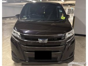 Toyota Noah Hybrid 1.8A X