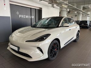 MG IM6 EV Luxury-thumbnail