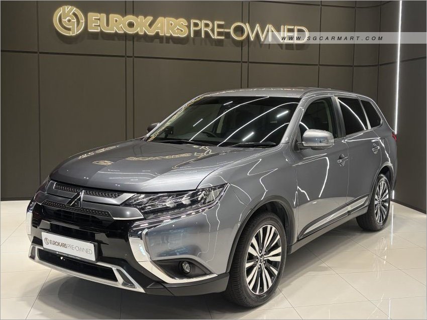Mitsubishi Outlander 2.0A