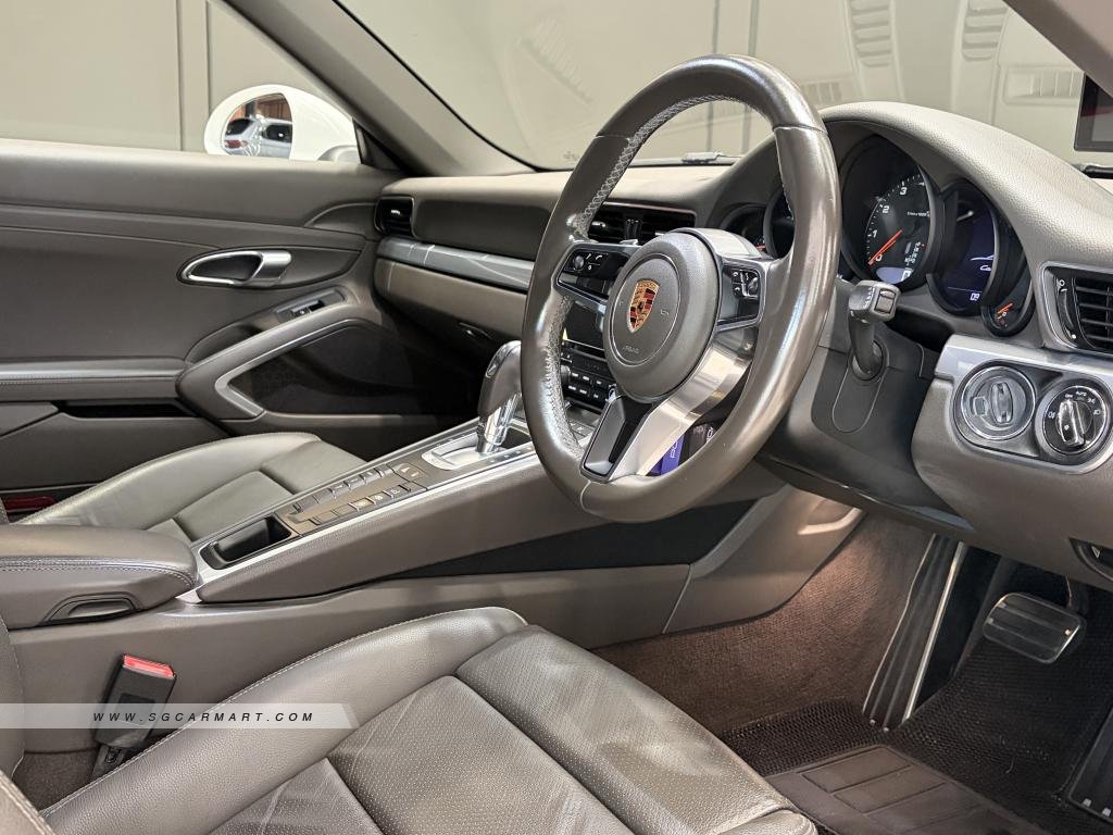 Porsche 911 Carrera Coupe 3.0A PDK (COE till 05/2036)