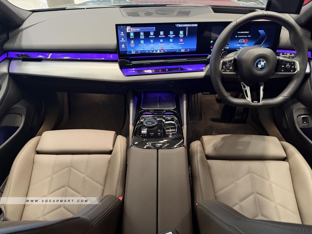 BMW i5 Touring Electric eDrive40 M-Sport