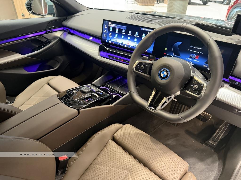 BMW i5 Touring Electric eDrive40 M-Sport