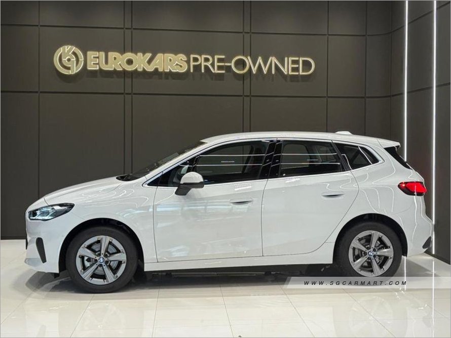 BMW 2 Series 216i Active Tourer Inspiring