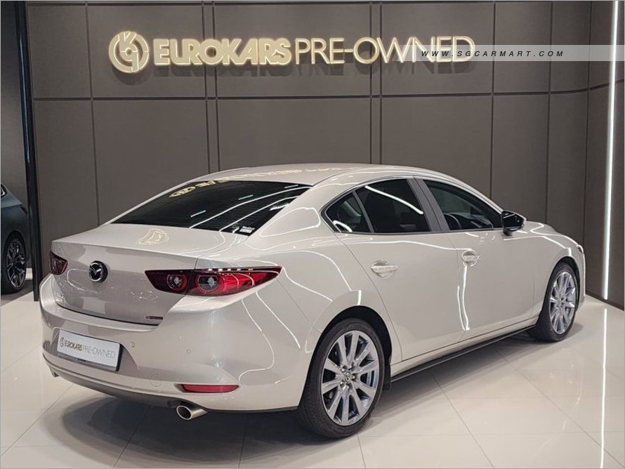 Mazda 3 Mild Hybrid 1.5A Luxury