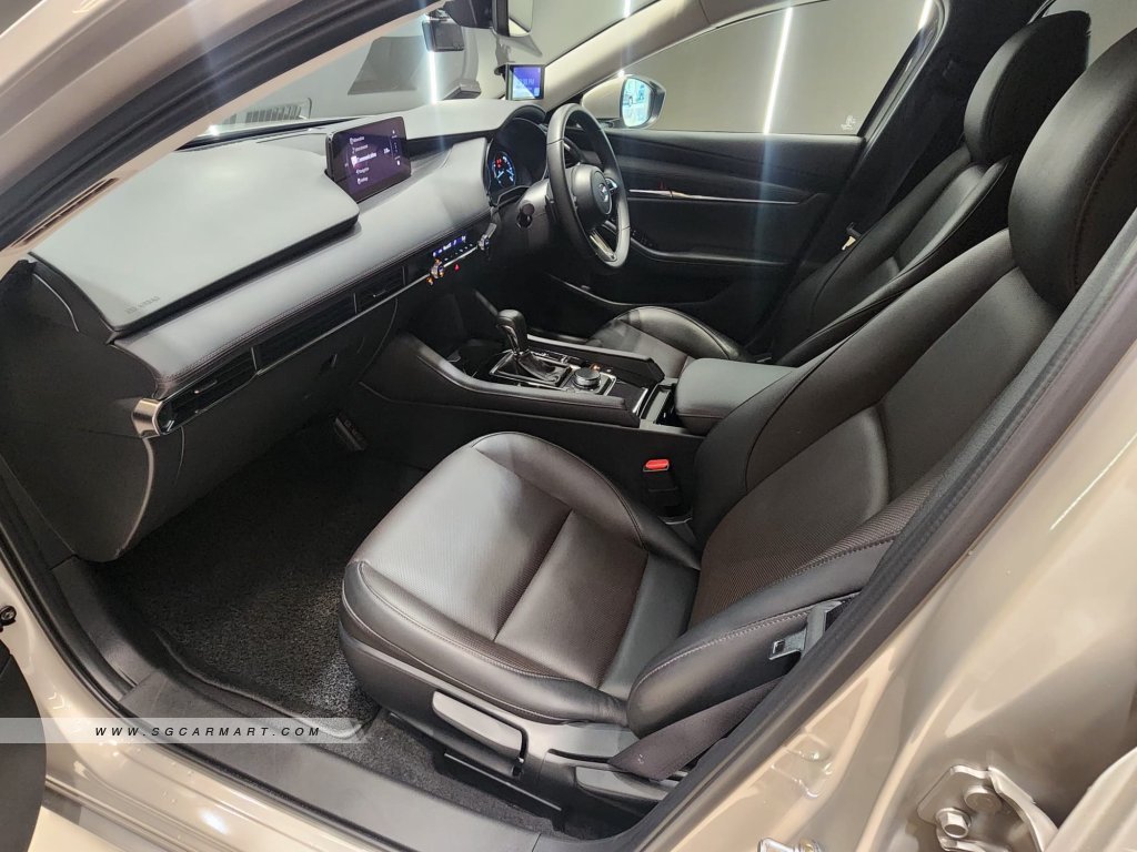 Mazda 3 Mild Hybrid 1.5A Luxury