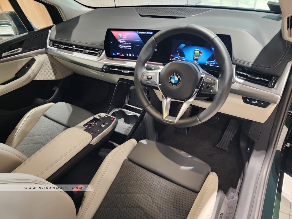 BMW 2 Series 216i Active Tourer Inspiring