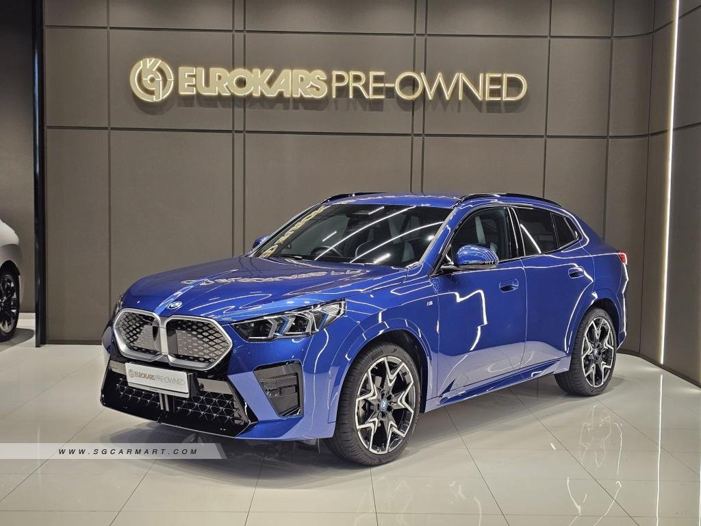 BMW iX2 Electric eDrive20 M-Sport
