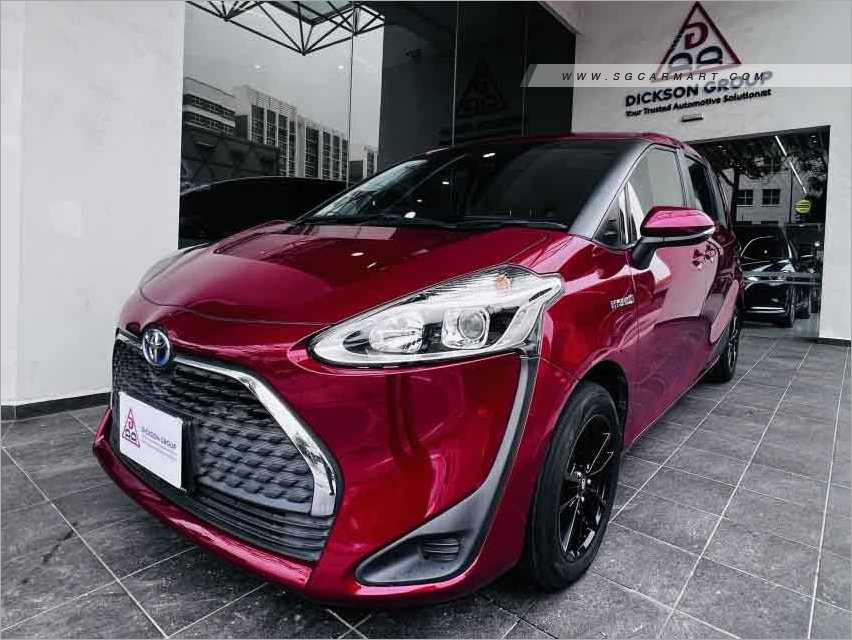 Toyota Sienta Hybrid 1.5A X