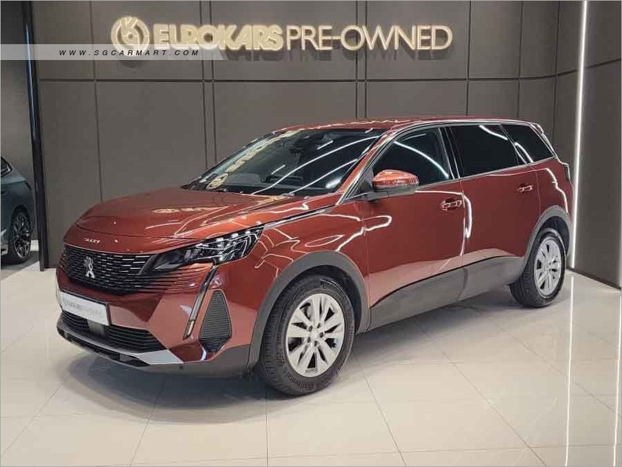 Peugeot 5008 1.2A Puretech EAT8 Active Premium