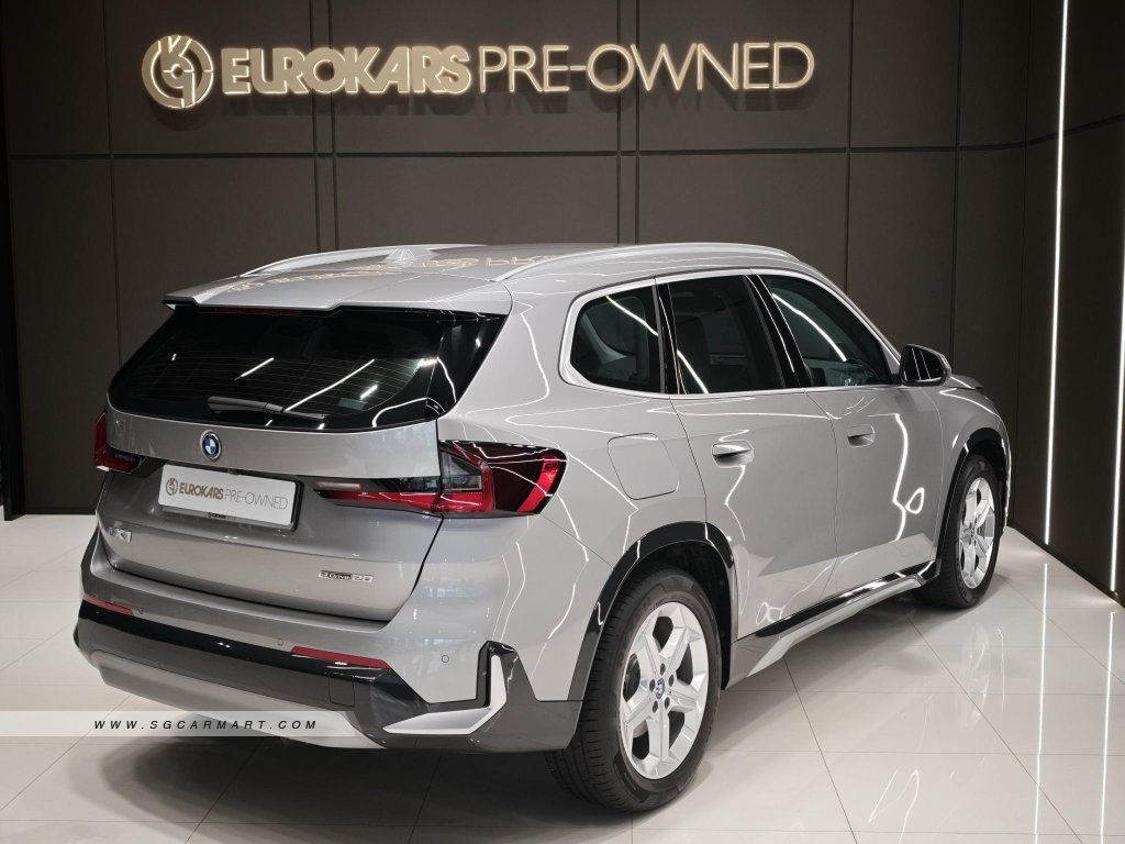 BMW iX1 Electric eDrive20