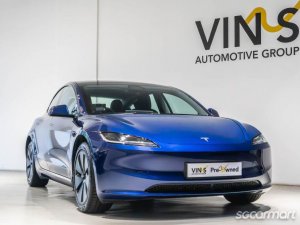 Tesla Model 3 Electric RWD
