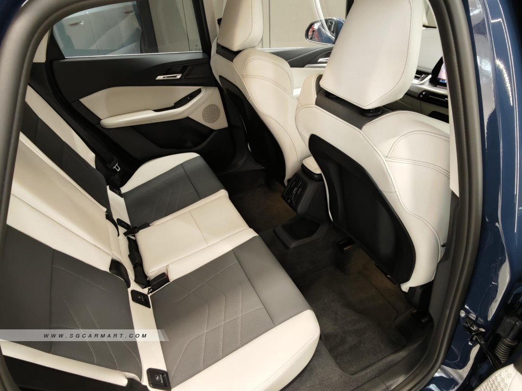 BMW 2 Series 216i Active Tourer Inspiring