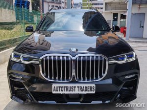 BMW X7 xDrive40i M-Sport 7-Seater