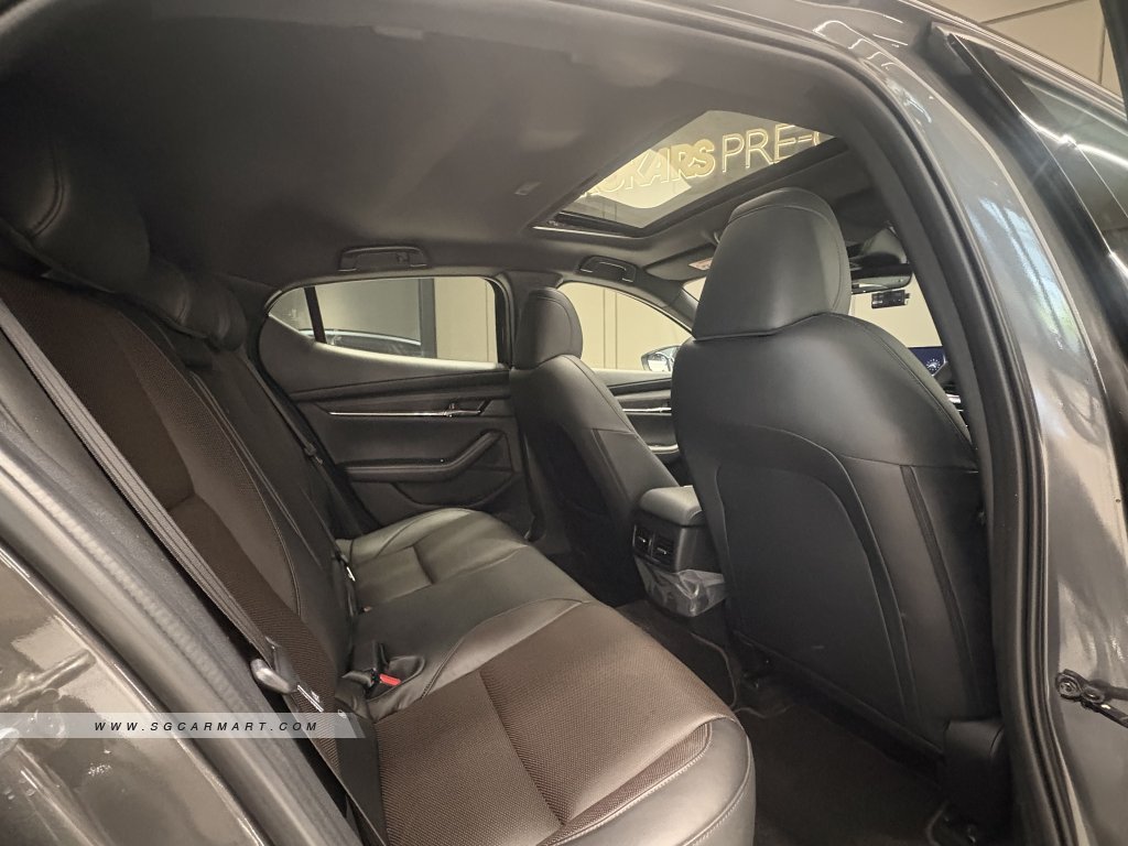 Mazda 3 HB Mild Hybrid 1.5A Astina Sunroof