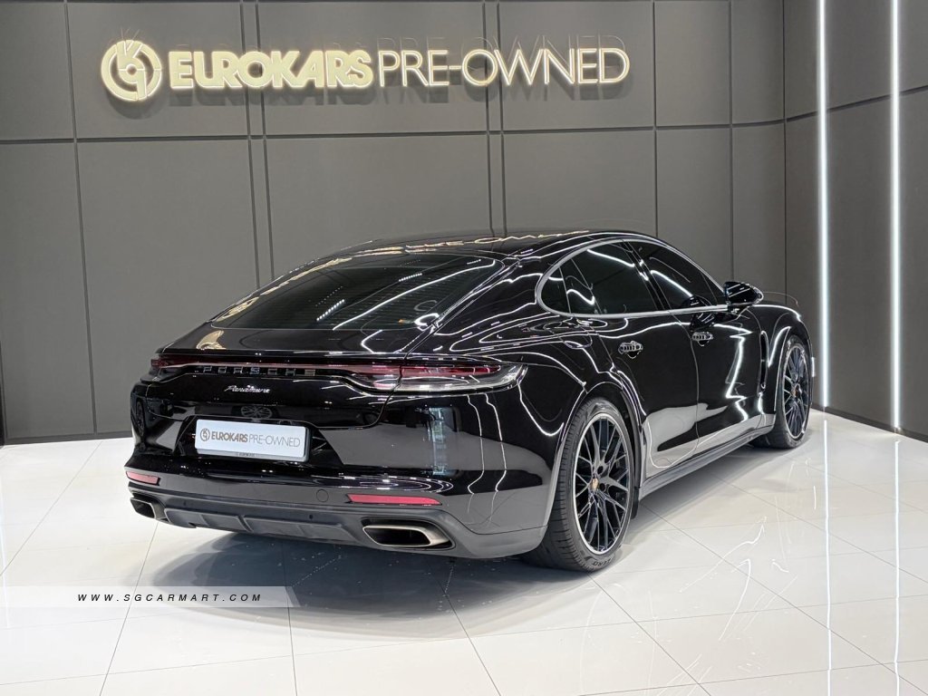 Porsche Panamera 2.9A PDK
