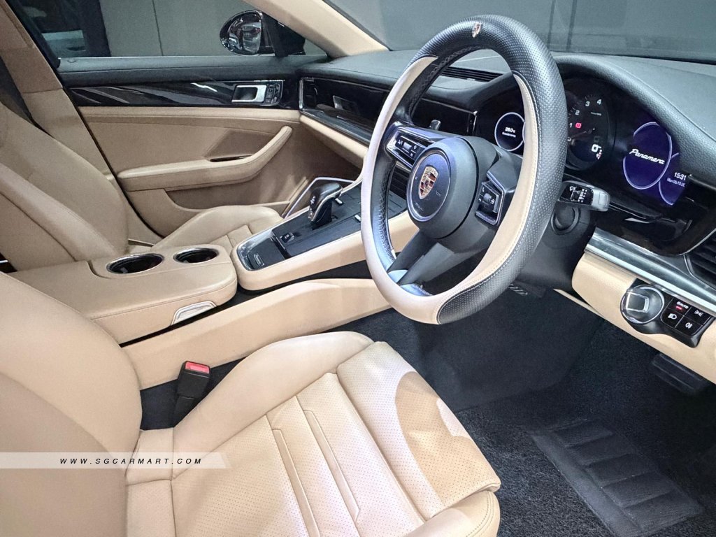 Porsche Panamera 2.9A PDK