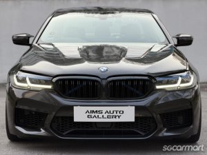 BMW 5 Series 520i Luxury