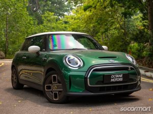 MINI Cooper Electric SE Sunroof