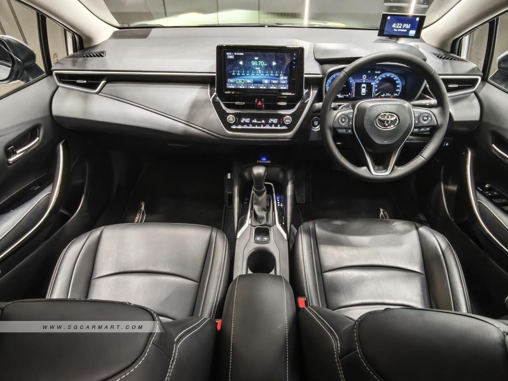 Toyota Corolla Altis 1.6A Elegance