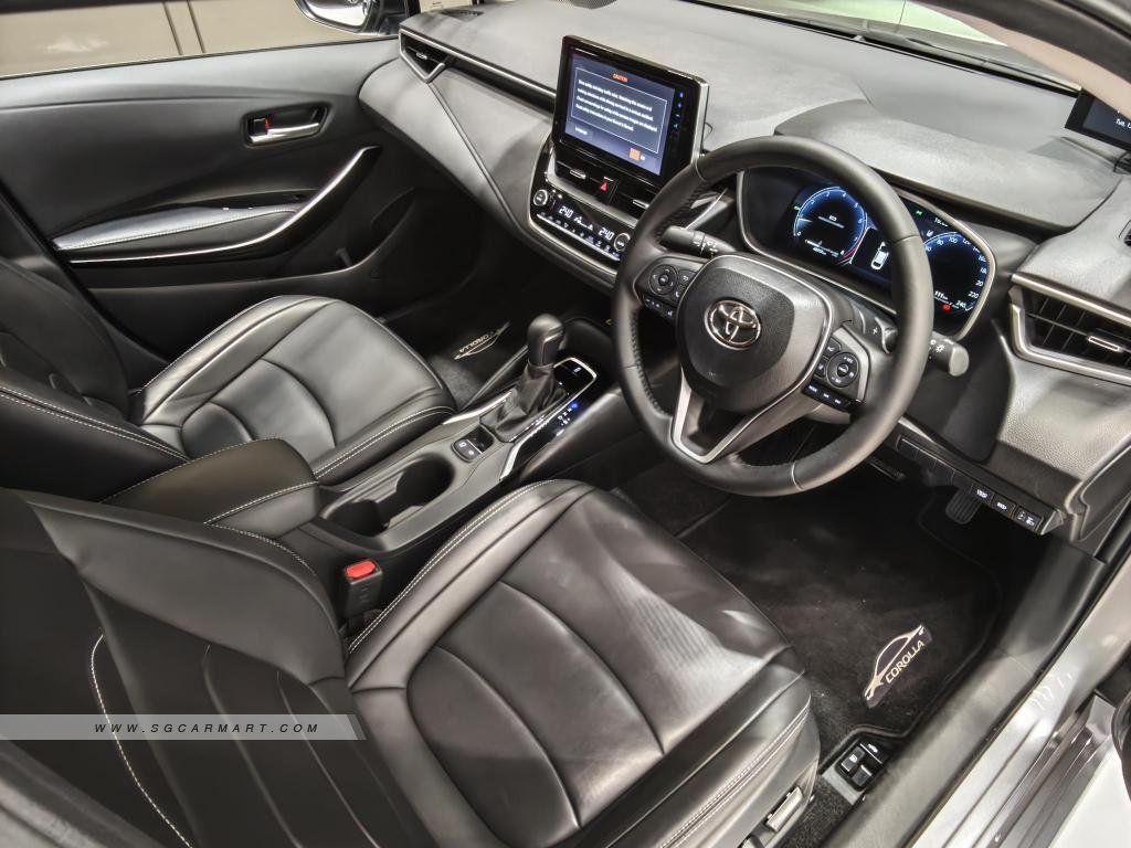 Toyota Corolla Altis 1.6A Elegance