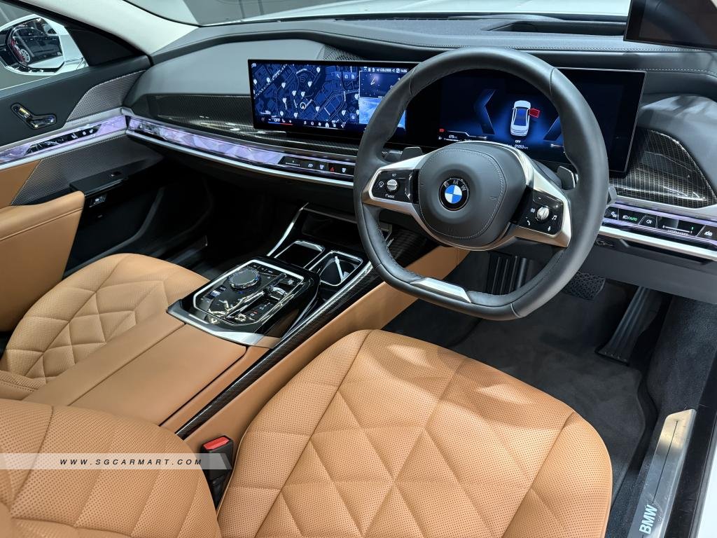 BMW 7 Series 735i Mild Hybrid Pinnacle