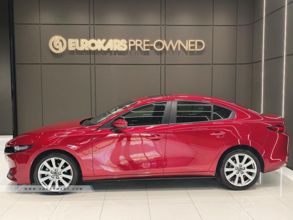 Mazda 3 Mild Hybrid 1.5A Elegance Sunroof