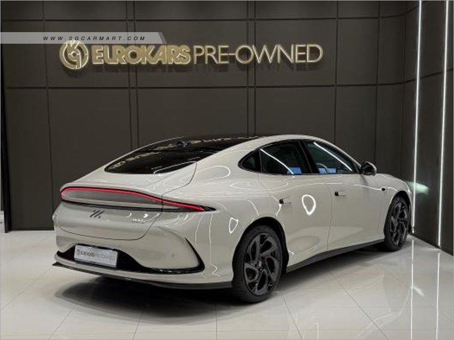 MG IM5 Electric Performance