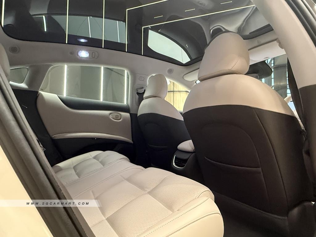 MG IM5 Electric Performance