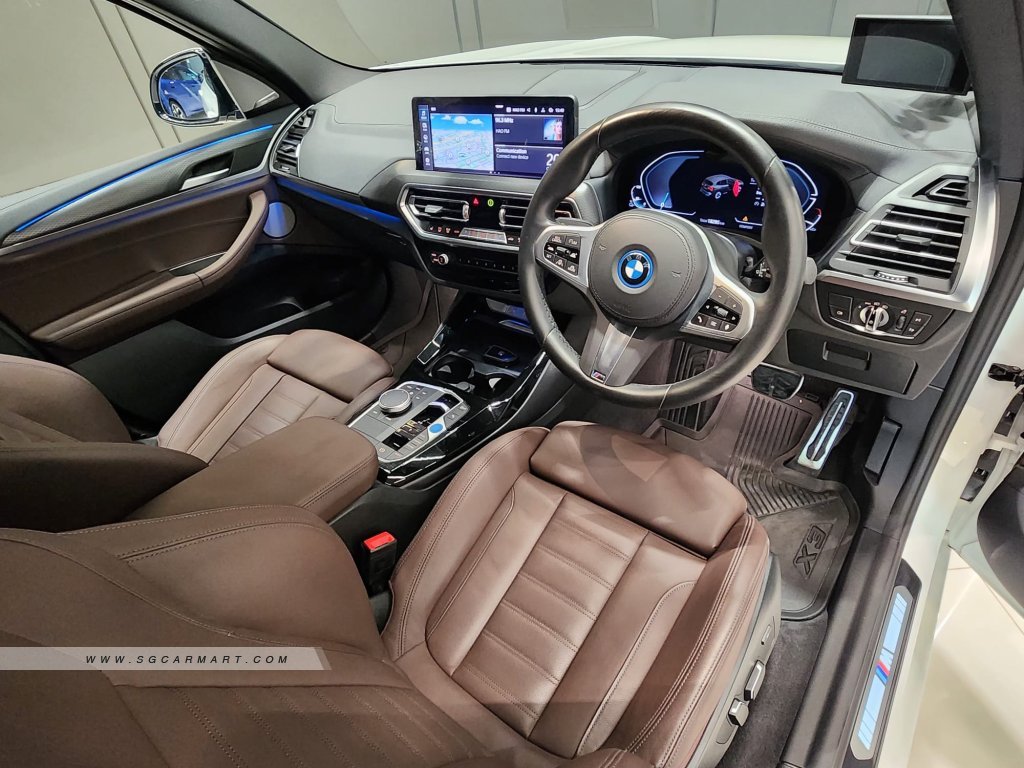 BMW iX3 Electric Inspiring Sunroof