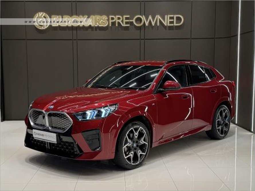 BMW iX2 Electric eDrive20 M-Sport