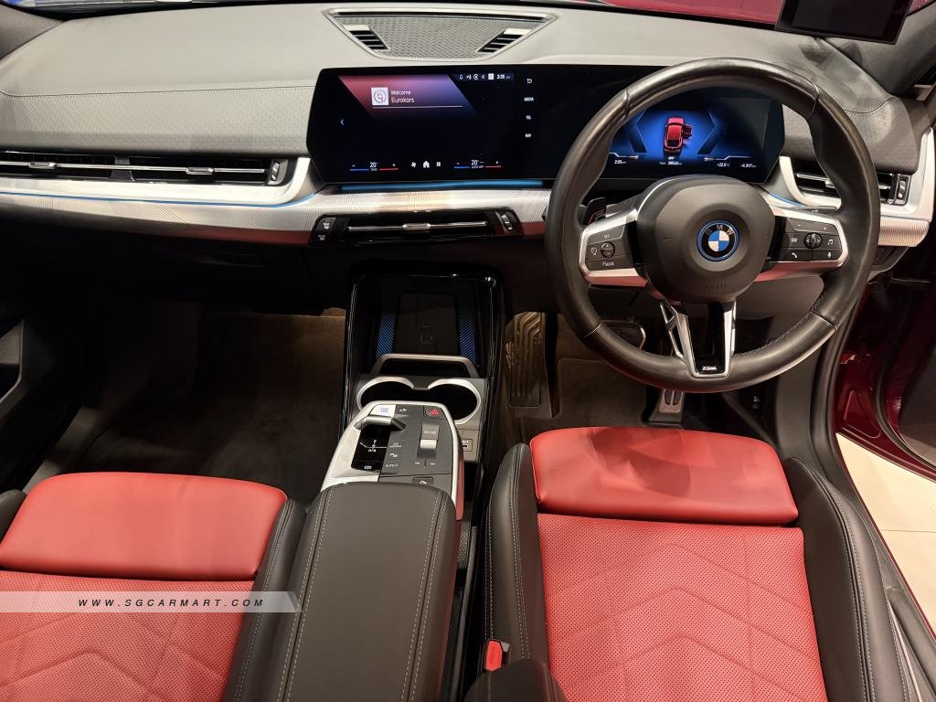 BMW iX2 Electric eDrive20 M-Sport
