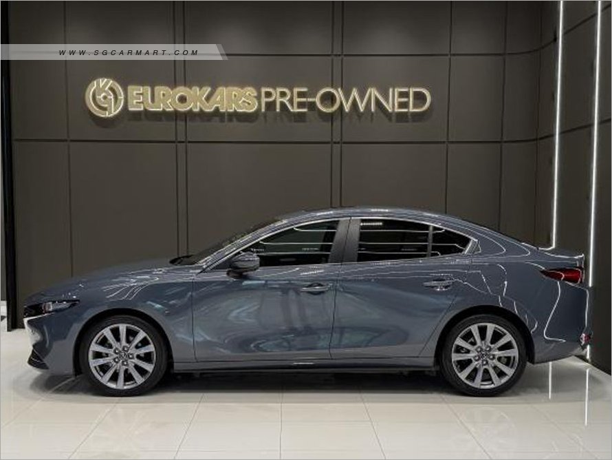 Mazda 3 Mild Hybrid 1.5A Elegance Sunroof