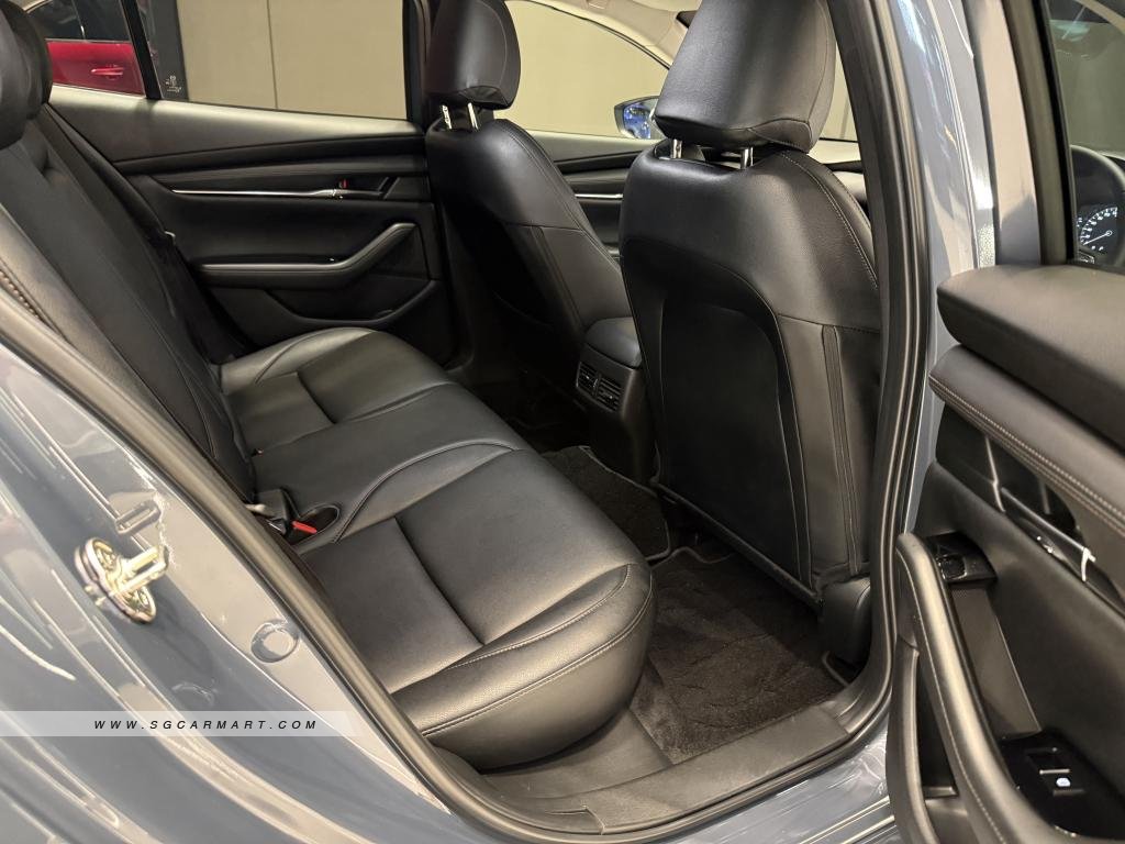 Mazda 3 Mild Hybrid 1.5A Elegance Sunroof
