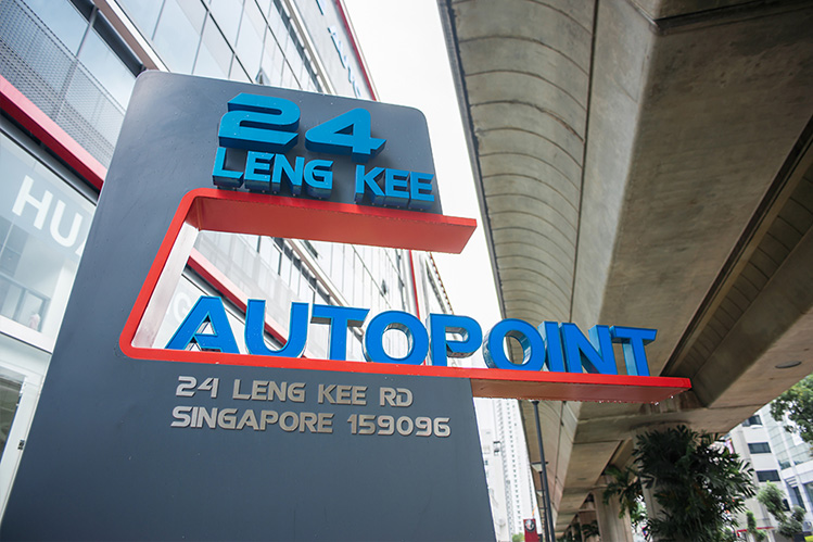 Leng Kee Autopoint 2