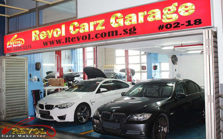 Revol Carz Garage
