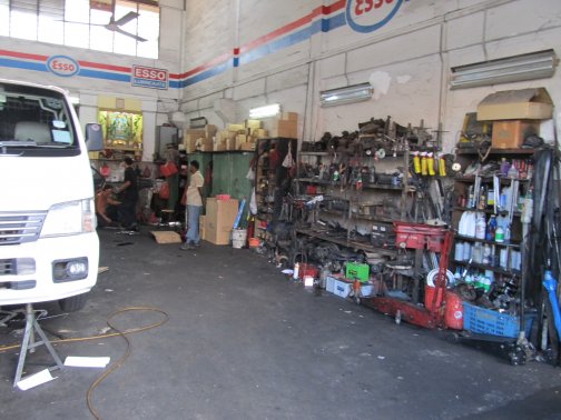 Soon lee deals motorbike shop