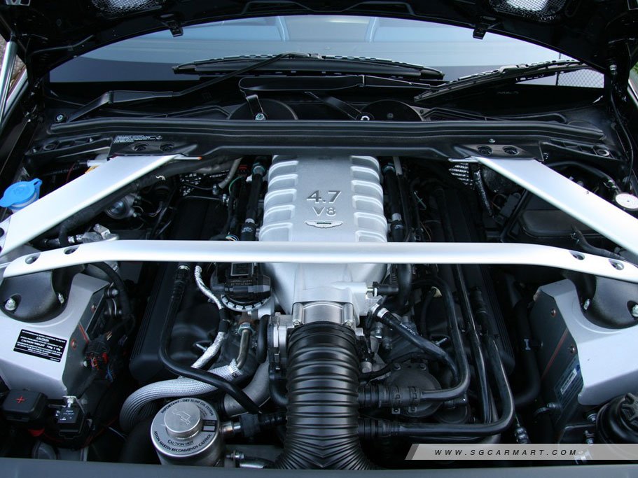 https://i.i-sgcm.com/new_cars/cars/10074/10074_g13