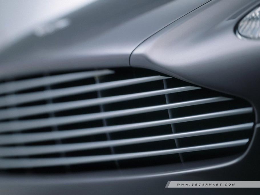 https://i.i-sgcm.com/new_cars/cars/10075/10075_g10